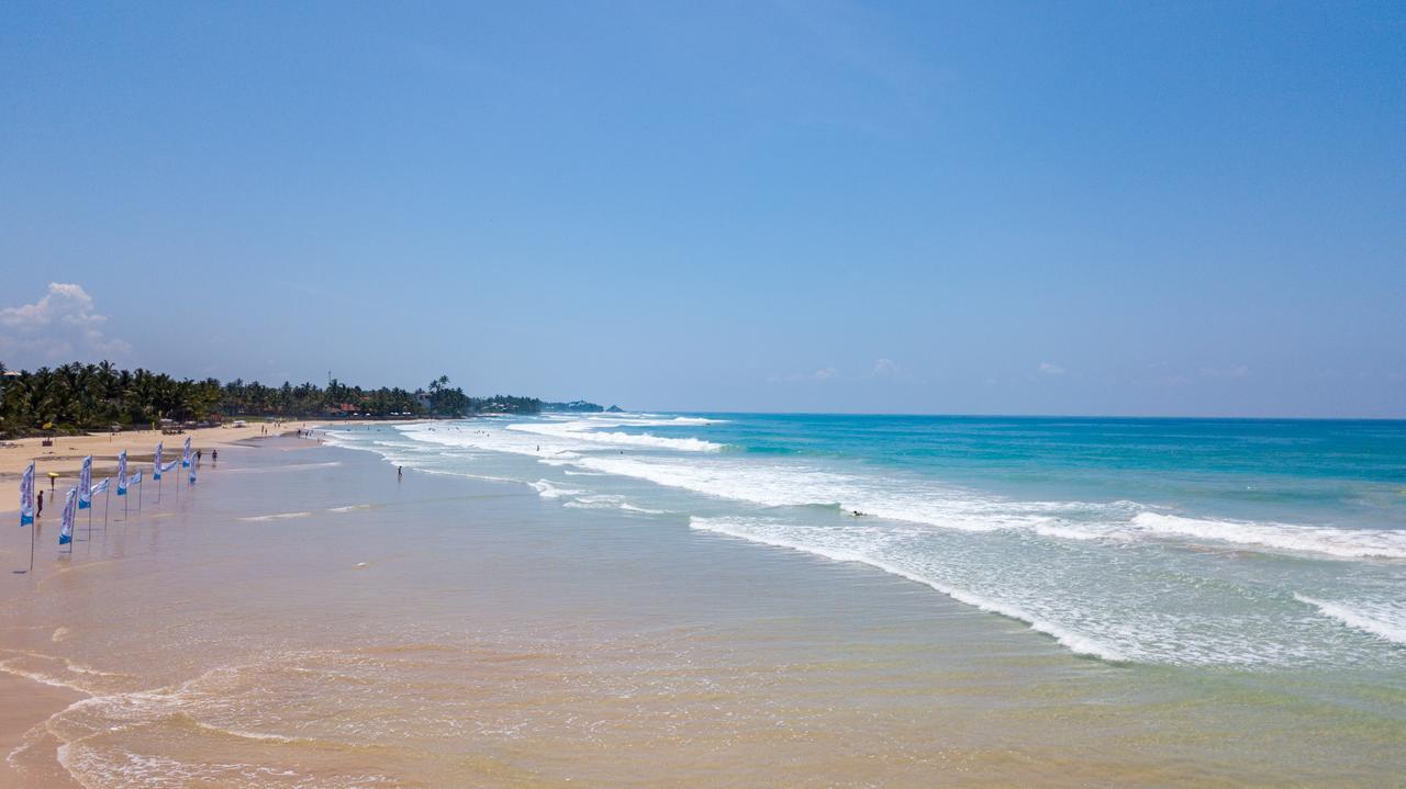 Beach Front Аханґама Екстер'єр фото