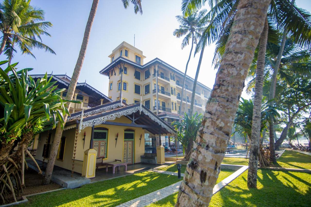 Beach Front Аханґама Екстер'єр фото